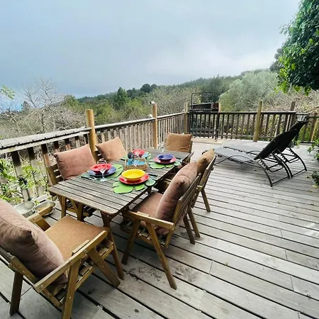 Eco-resort Domo Maestra 假日公园 *