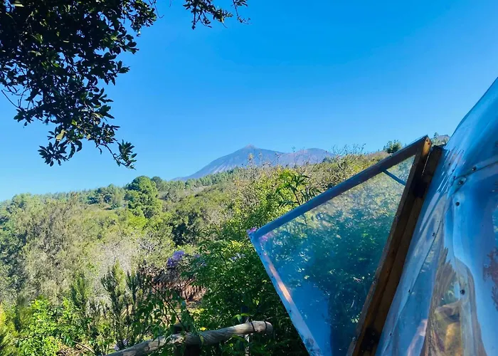 Eco-resort Domo Maestra